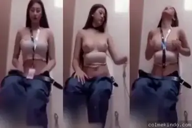 Bokep SMA Kirim Jatah Panas Pacar LDR Asyik Banget